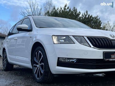 Skoda Octavia 2020 - фото 10