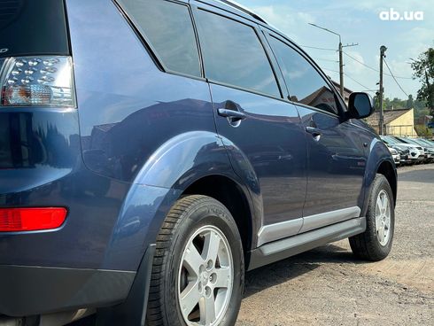 Mitsubishi Outlander XL 2008 синий - фото 8