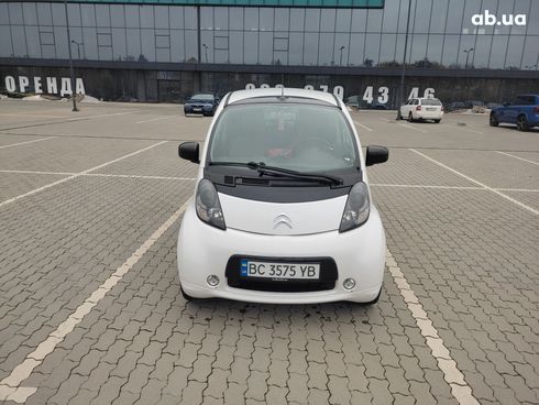 Citroёn C-Zero 2015 белый - фото 2