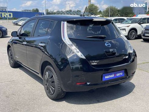 Nissan Leaf 2015 - фото 9