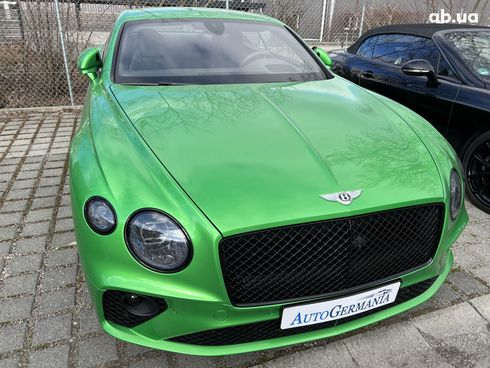 Bentley Continental GT 2022 - фото 37