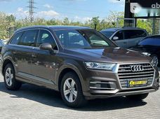 Продаж вживаних Audi Q7 в Чернівецькій області - купити на Автобазарі