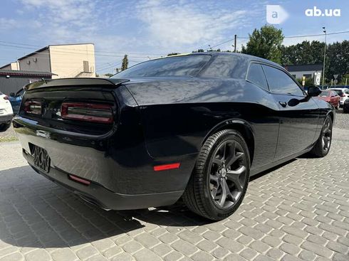 Dodge Challenger 2018 - фото 15