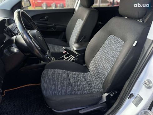 Kia Cee'd 2009 - фото 28