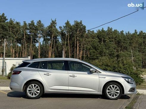 Renault Megane 2017 - фото 8