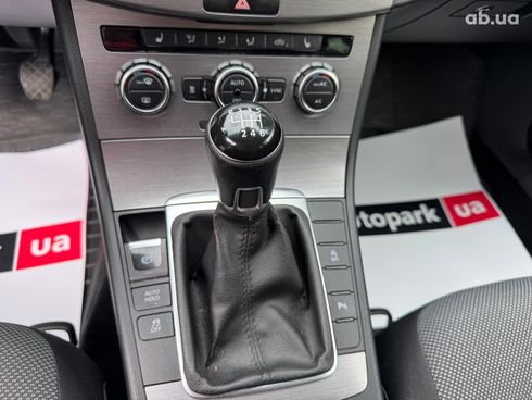 Volkswagen Passat 2014 черный - фото 27