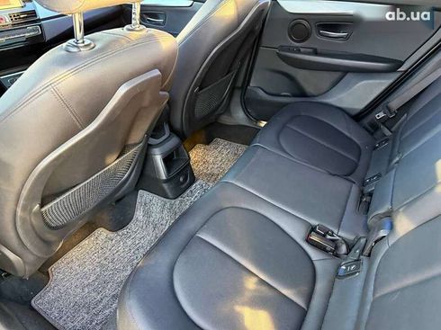 BMW 2 Series Active Tourer 2017 - фото 16