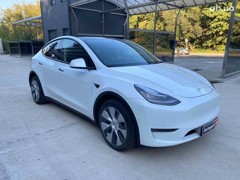 Tesla Model Y 2022 белый - фото 3