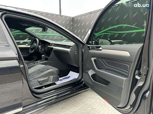 Volkswagen Passat 2020 - фото 25