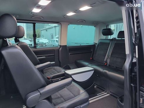 Volkswagen Multivan 2019 - фото 16