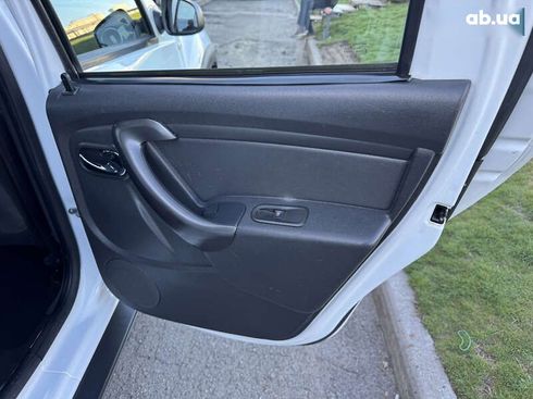 Dacia Duster 2014 - фото 20
