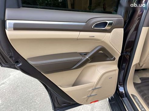 Porsche Cayenne 2015 - фото 25
