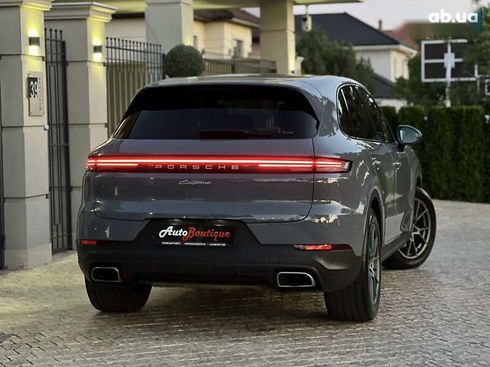 Porsche Cayenne 2023 - фото 14