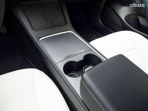 Tesla Model 3 2023 - фото 16
