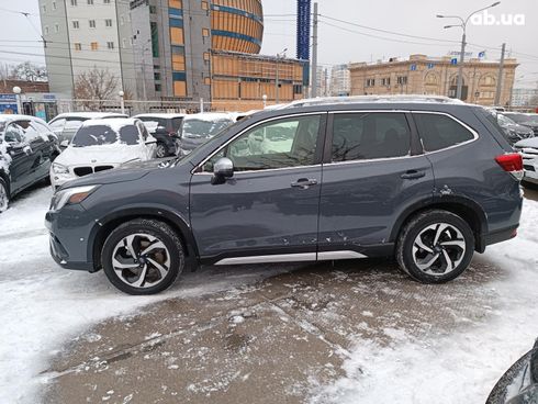 Subaru Forester 2021 серый - фото 5