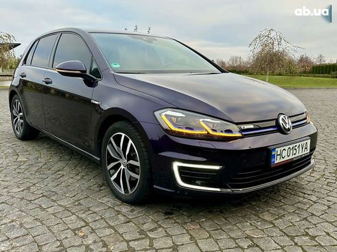 Volkswagen e-Golf 2019 - фото 23