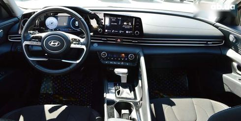 Hyundai Elantra 2024 - фото 20