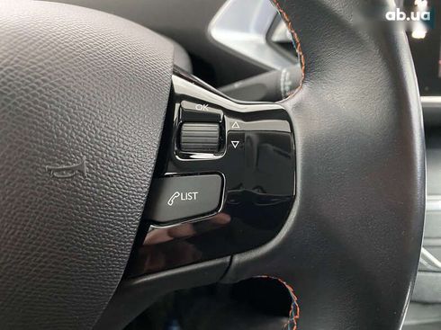 Peugeot 308 2018 - фото 14
