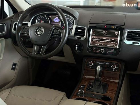 Volkswagen Touareg 2010 - фото 19