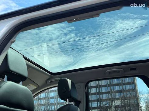 Land Rover Discovery Sport 2017 - фото 28
