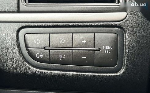 Fiat Linea 2009 - фото 16