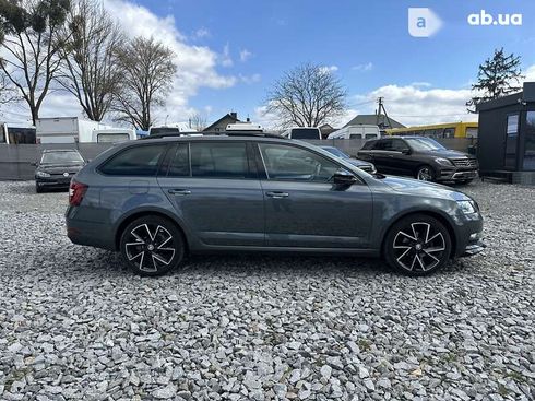 Skoda Octavia 2019 - фото 12