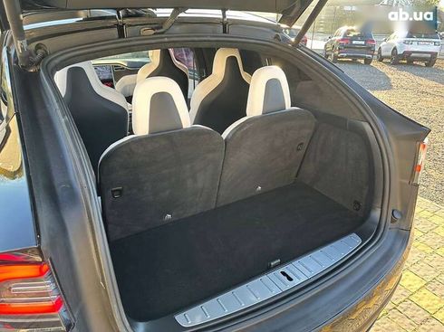 Tesla Model X 2017 - фото 22