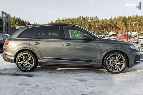 Audi Q7 2020 - фото 29