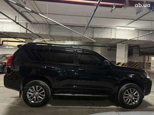 Toyota Land Cruiser Prado 2020 - фото 12