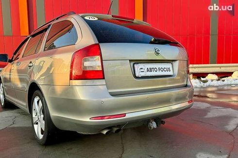 Skoda Octavia 2010 - фото 6