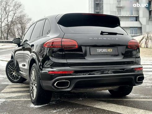 Porsche Cayenne 2016 - фото 11