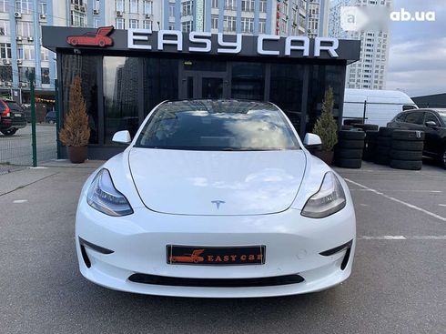 Tesla Model 3 2021 - фото 7