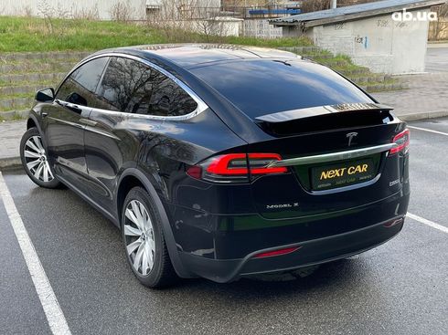 Tesla Model X 2017 - фото 6