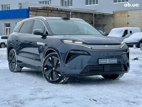 BYD Tang 2025 серый - фото 7