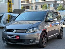 Продажа б/у Volkswagen Touran 2010 года в Одессе - купить на Автобазаре