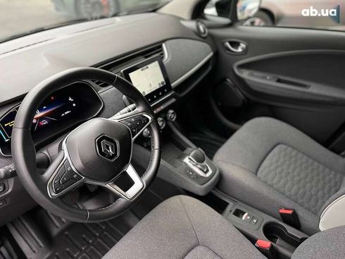 Renault Zoe 2021 - фото 19