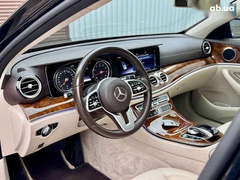 Mercedes-Benz E-Класс 2020 - фото 25