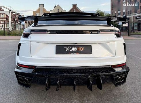 Lamborghini Urus 2022 - фото 23