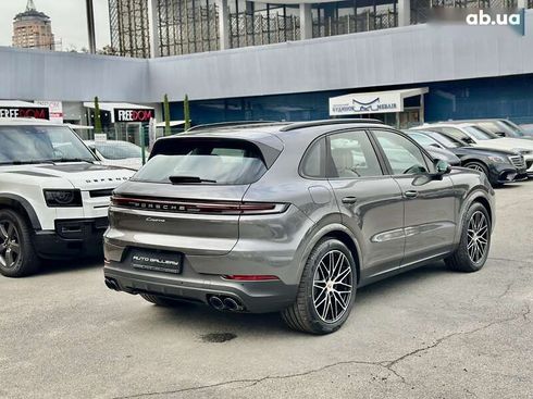 Porsche Cayenne 2024 - фото 16