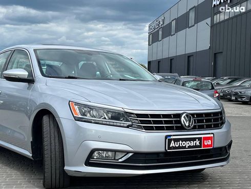Volkswagen passat b8 2018 серый - фото 4