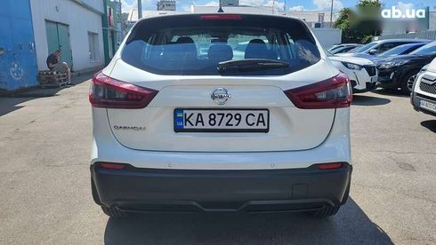 Nissan Qashqai 2021 - фото 21