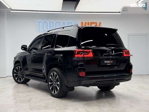 Toyota Land Cruiser 2018 - фото 15