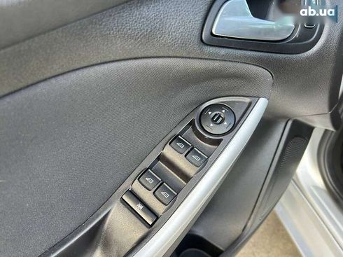 Ford Focus 2016 - фото 16