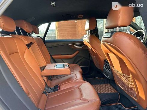 Audi Q8 2021 - фото 21