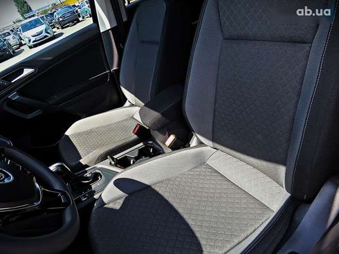Volkswagen Tiguan 2019 - фото 8