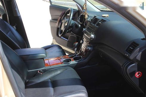 Toyota Highlander 2011 - фото 28