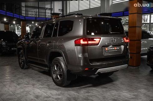 Toyota Land Cruiser 2021 - фото 28