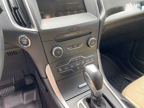 Ford Edge 2016 - фото 17