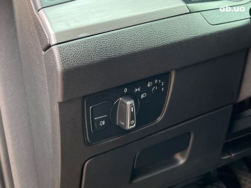 Volkswagen Passat 2015 черный - фото 16