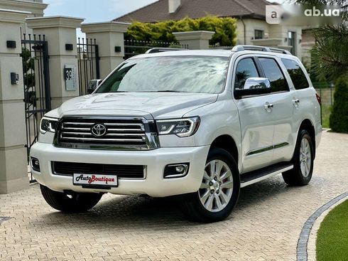 Toyota Sequoia 2020 - фото 3